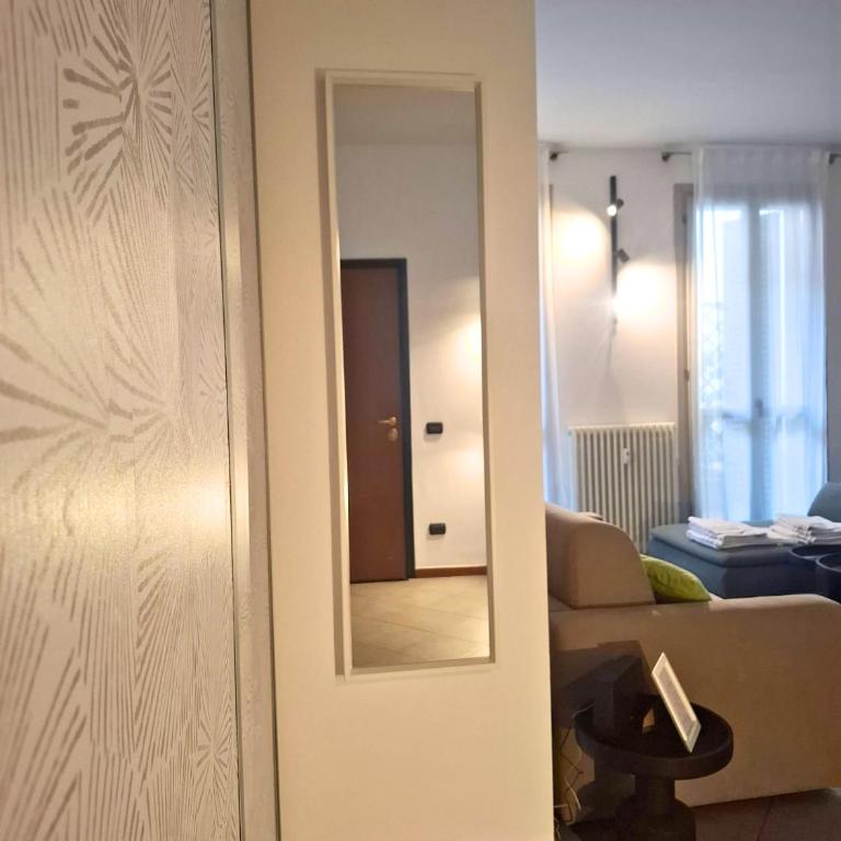 Superb & Modern Apartment Centro Lecco, in galleria Roma By Eva Urban Rooms - Appartamento con 1 Camera da Letto - 12