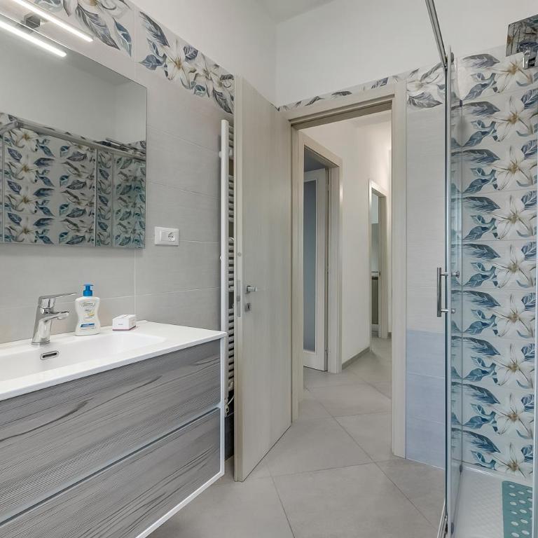 Casa Nadia 1.2 Km from Sea with Terrace & Parking - Happy Rentals - Casa Vacanze - 12