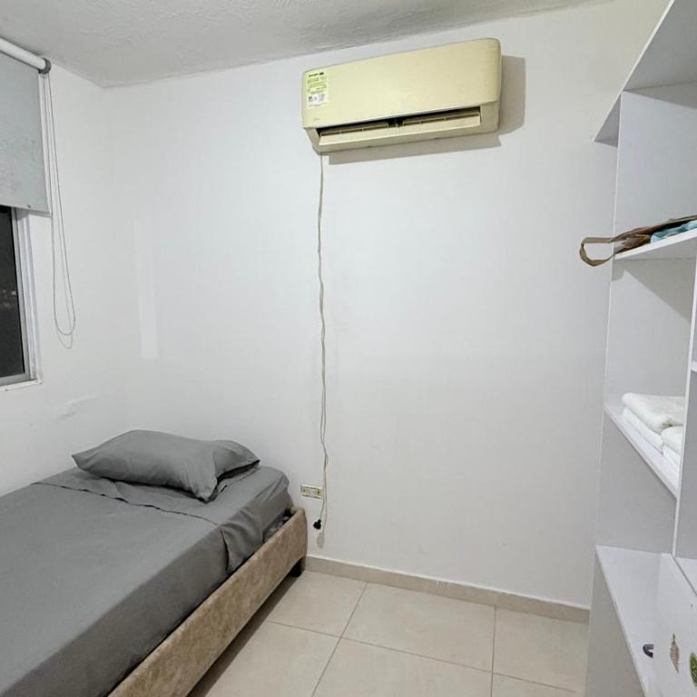 Apartamento Amoblado Cerca a la Terminal Cartagena - Two-Bedroom Apartment - 5