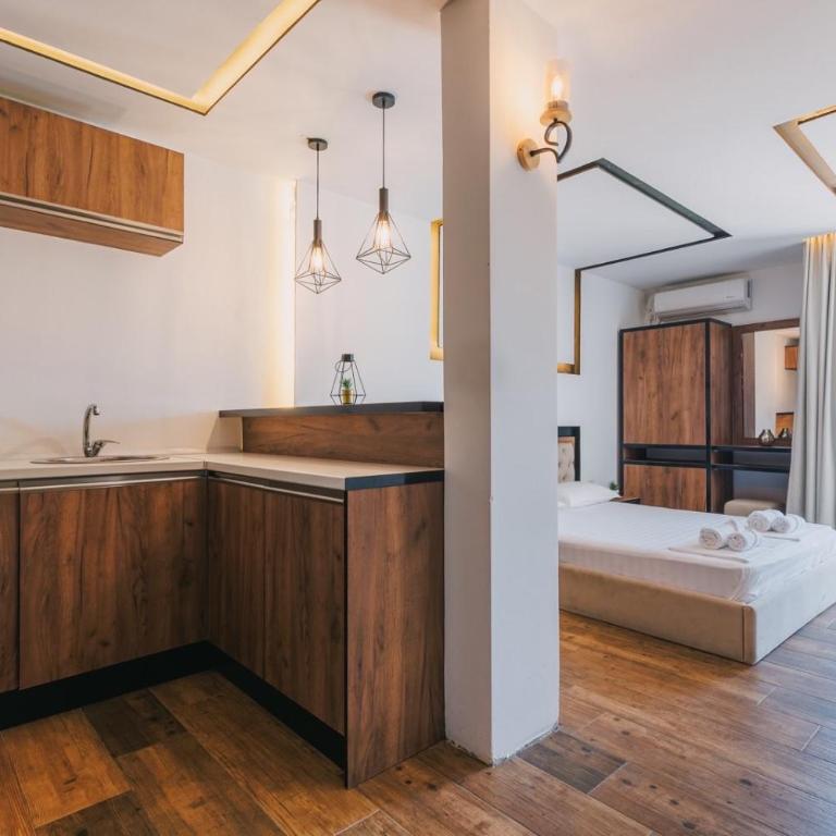 Apartments Stanaj - Double Room with Garden View - 1