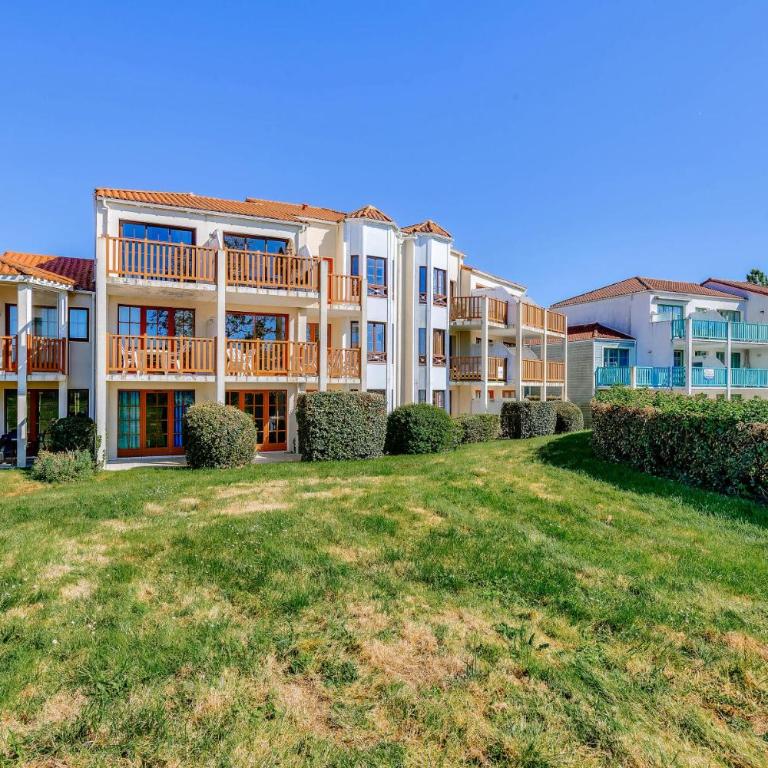 Résidence Port Bourgenay - maeva Home - Appartement 6 personnes 1 chambre + coin cabine terrasse vue golf MAE-1233 - Appartement - 17