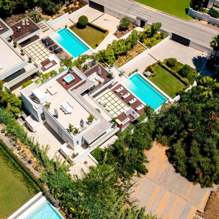 VACATION MARBELLA I Villa Almost Heaven, Private Heated Pool, Prime Location Golf Valley, Minutes to Puerto Banus, Hot Tub, GYM, World-Class Dining - Villa Supérieure - 48