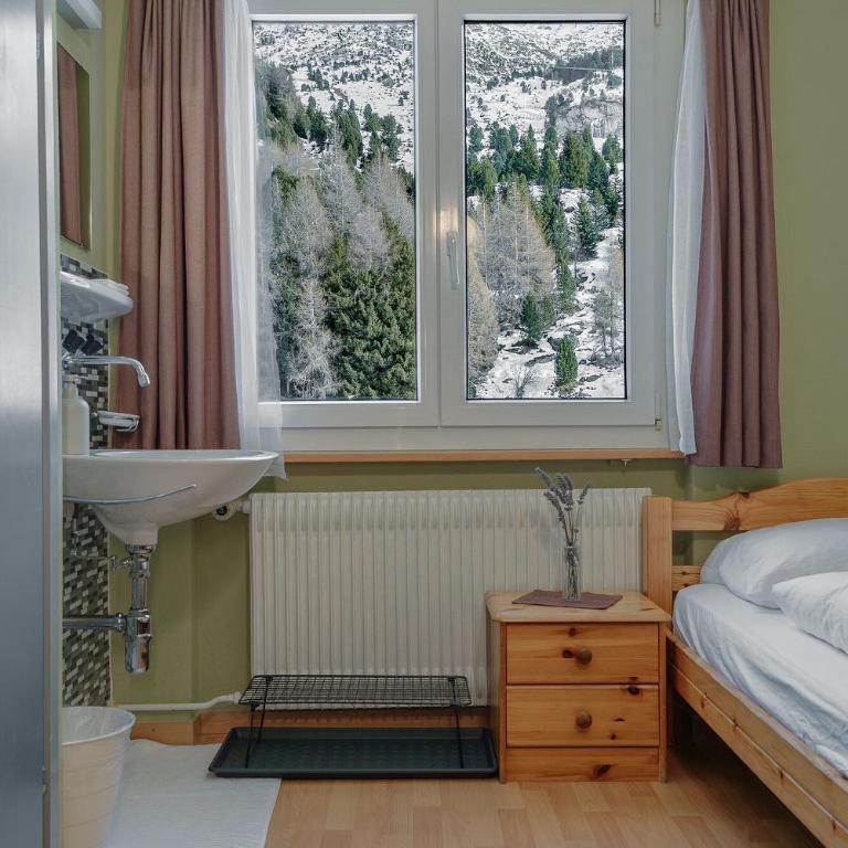 Mons Lodge 1769 - Doppelzimmer mit Gemeinschaftsbad - 8