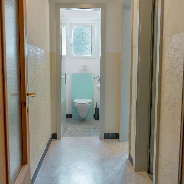 Mons Lodge 1769 - Doppelzimmer mit Gemeinschaftsbad - 3