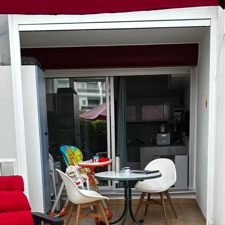 Au Pacific Studio avec jardin à 3 mn des plages - Studio avec Vue sur Jardin - 2