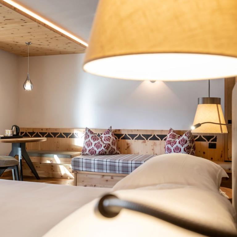 Ciampedie Luxury Alpine Spa Hotel - Junior Suite Deluxe - 3