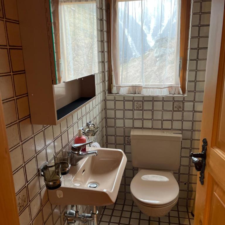 Ferienwohnung Am Bärgbächli OG - Appartement avec Balcon - 18