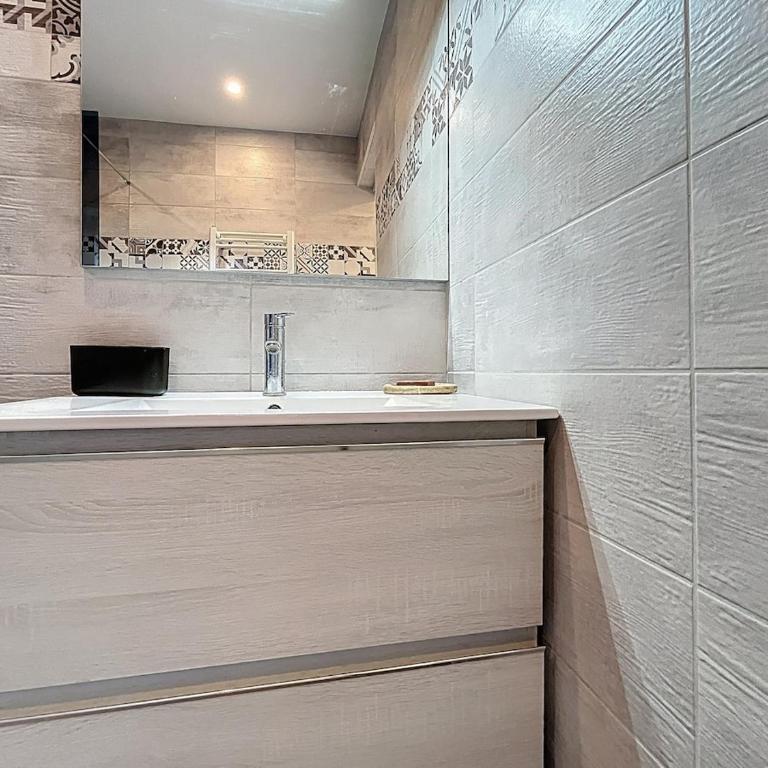 Le Quinet - Proche Hôpital et centre-ville - Apartamento de 1 dormitorio - 5
