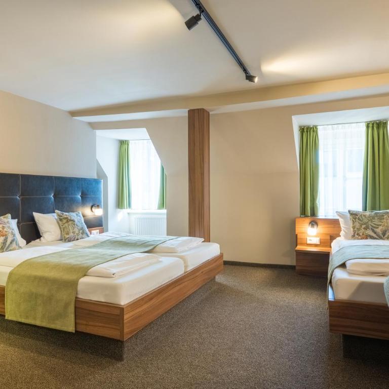 JOESEPP´S HOTEL am Hallhof - Familienzimmer - 5