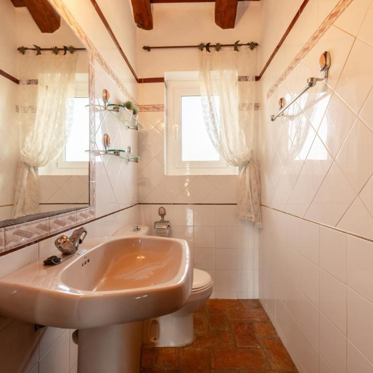 Casa Sorrapa - Three-Bedroom House - 17