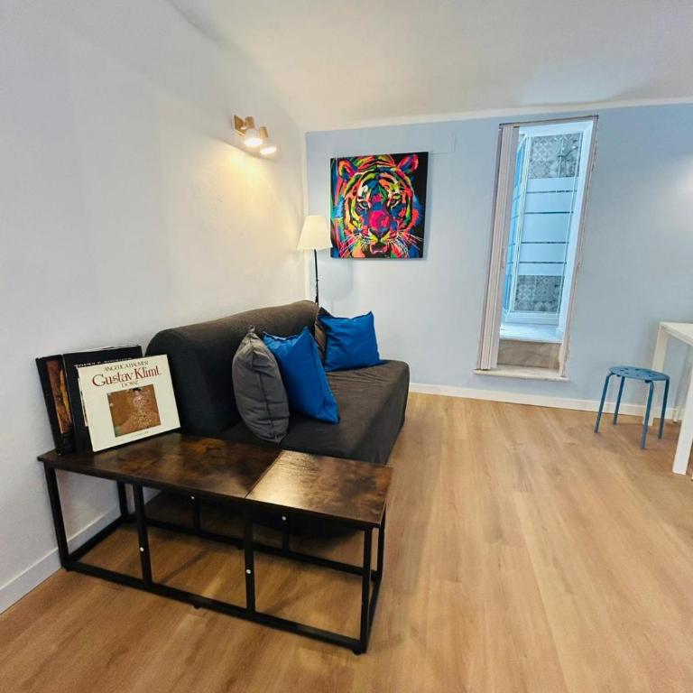 CASA BLU STATION con BALCONE - Appartamento con 1 Camera da Letto - 5