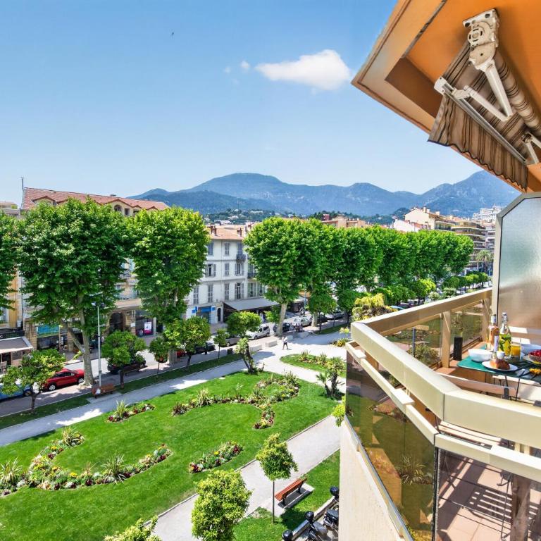 BOYER - Somptueux 3 pièces Carré d'Or Menton Parking privé - Two-Bedroom Deluxe Apartment with Balcony - 5