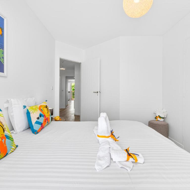 BOYER - Somptueux 3 pièces Carré d'Or Menton Parking privé - Two-Bedroom Deluxe Apartment with Balcony - 44