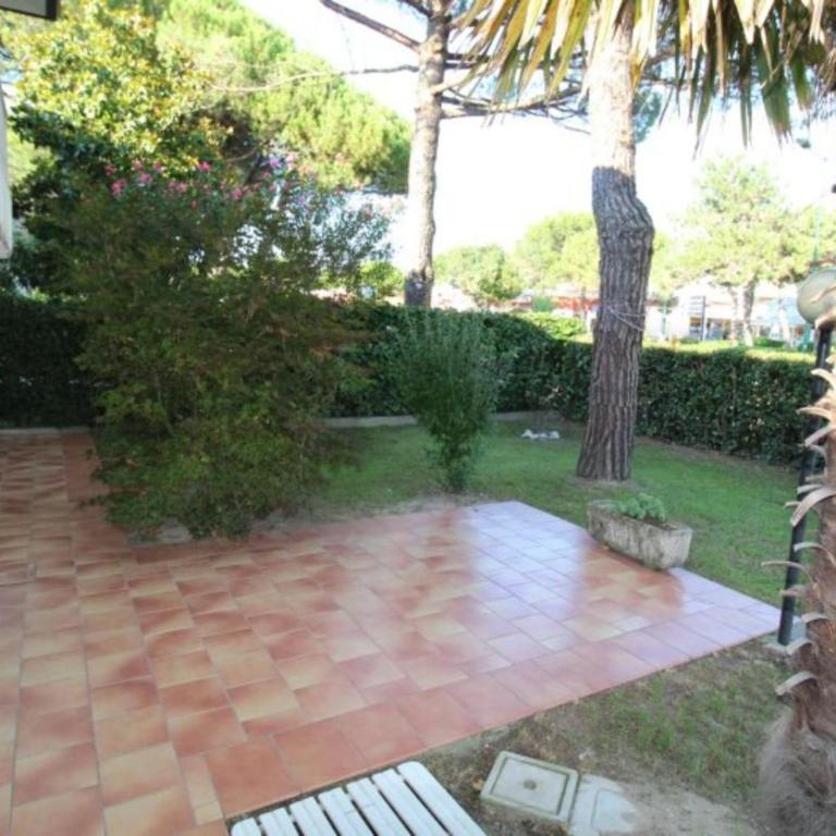 Beachside family villa with large, enclosed garden - Appartamento - 9