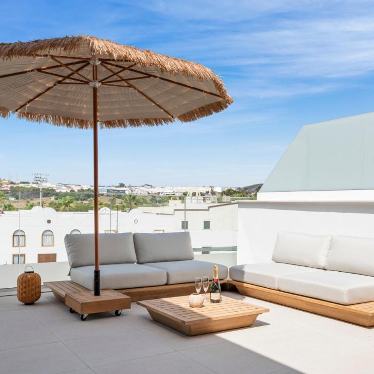 Casa Aurora Estepona - Apartamento de 2 dormitorios con terraza - 1