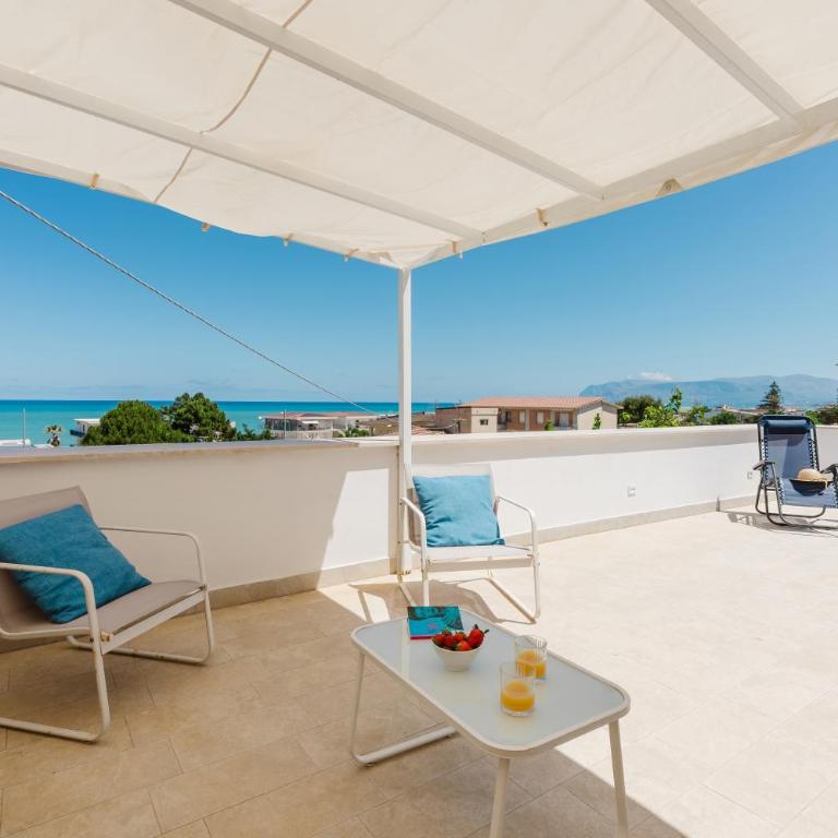 Villa Colombia, a 300 mt dalla spiaggia - Villa with Sea View - 3