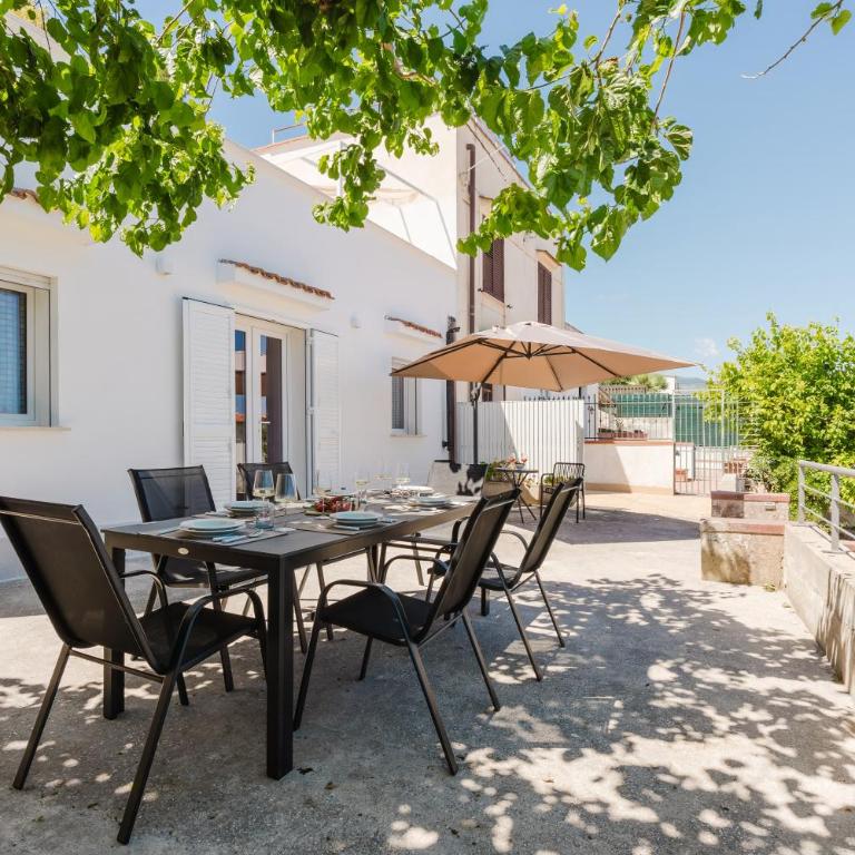 Villa Colombia, a 300 mt dalla spiaggia - Villa with Sea View - 17