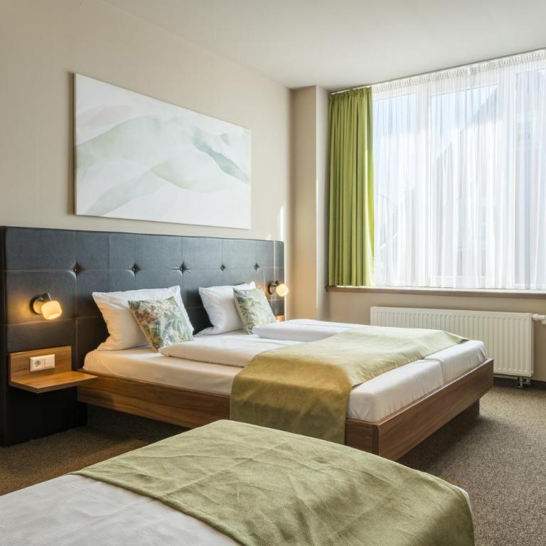 JOESEPP´S HOTEL am Schweizerberg - Familienzimmer - 13