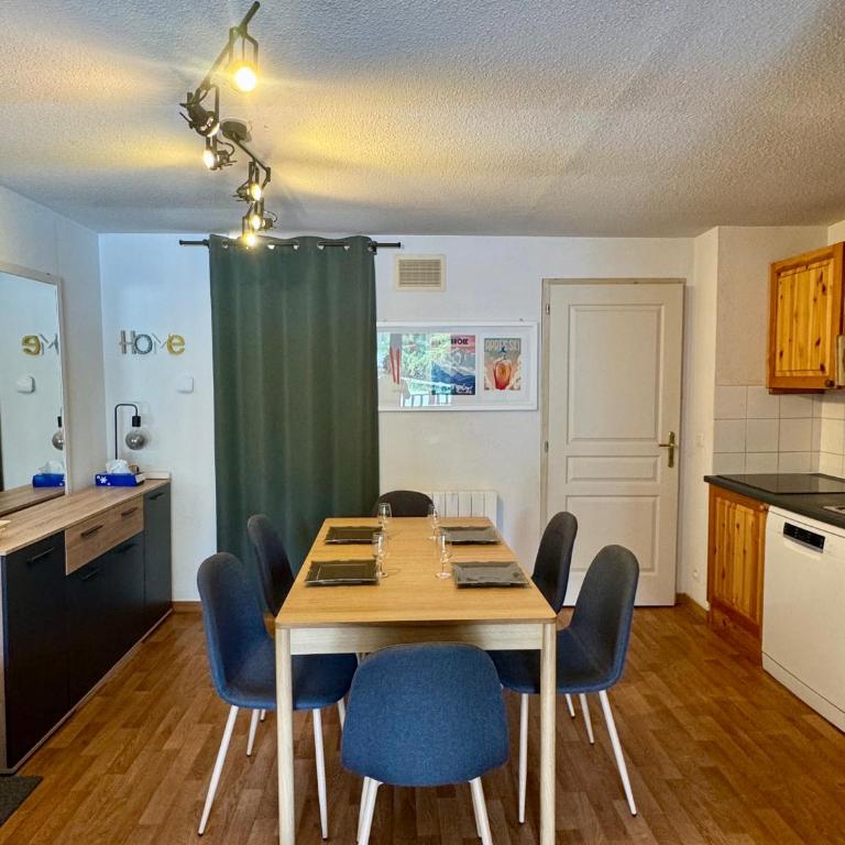 Appartement Les Chalets de Florence 28 - Pied des pistes - Apartamento - 3