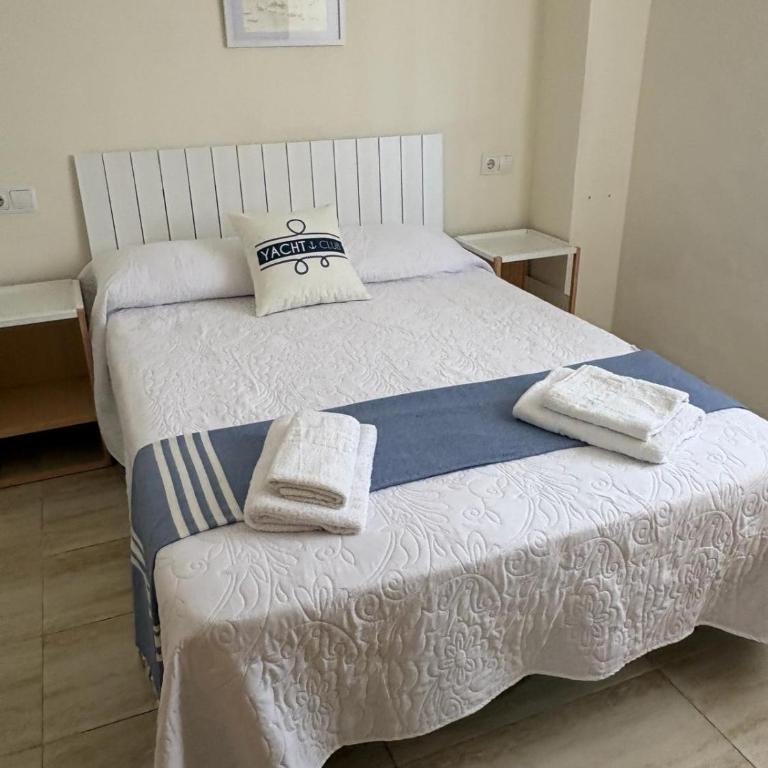 3-Bedroom Apartment with Terrace - 150m from Playa Lisa - Apartamento - Planta baja - 3