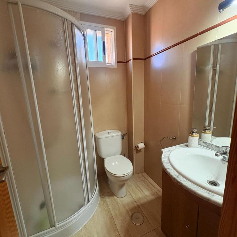 3-Bedroom Apartment with Terrace - 150m from Playa Lisa - Apartamento - Planta baja - 9