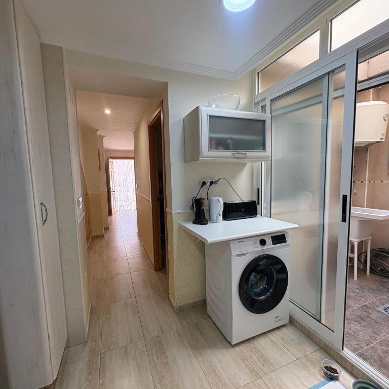 3-Bedroom Apartment with Terrace - 150m from Playa Lisa - Apartamento - Planta baja - 11