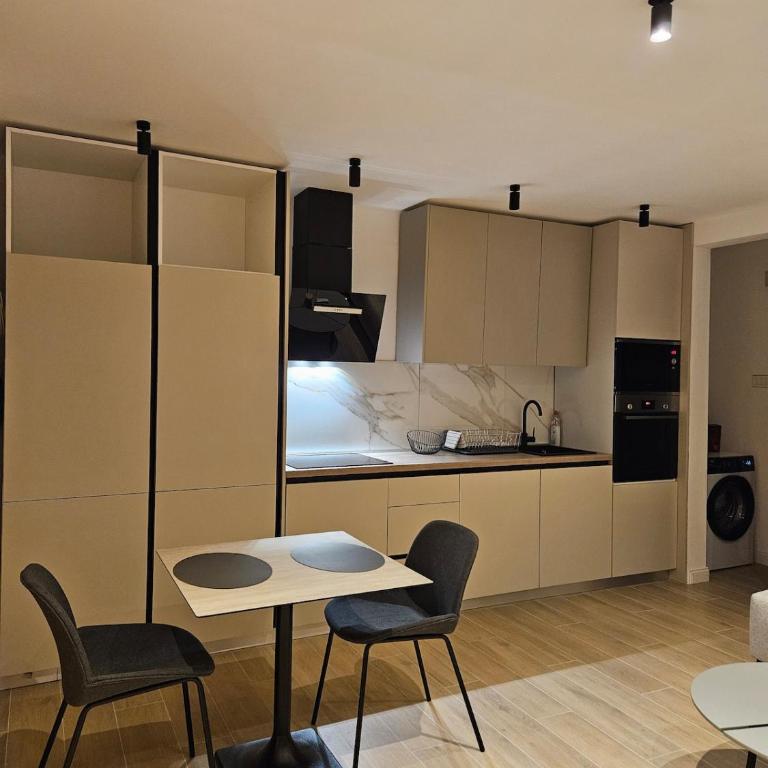Lola Premium - One-Bedroom Apartment - 7