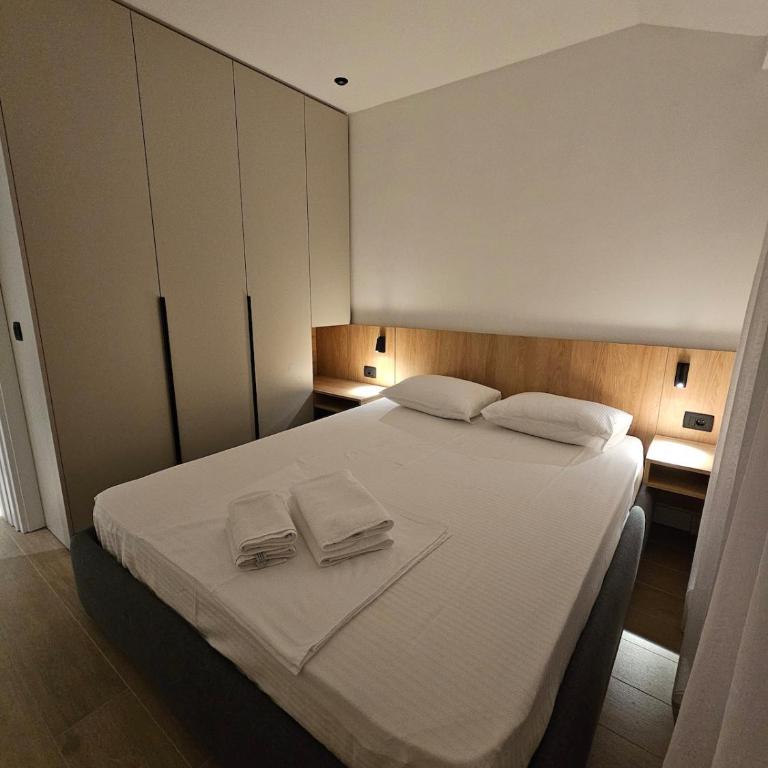 Lola Premium - One-Bedroom Apartment - 15