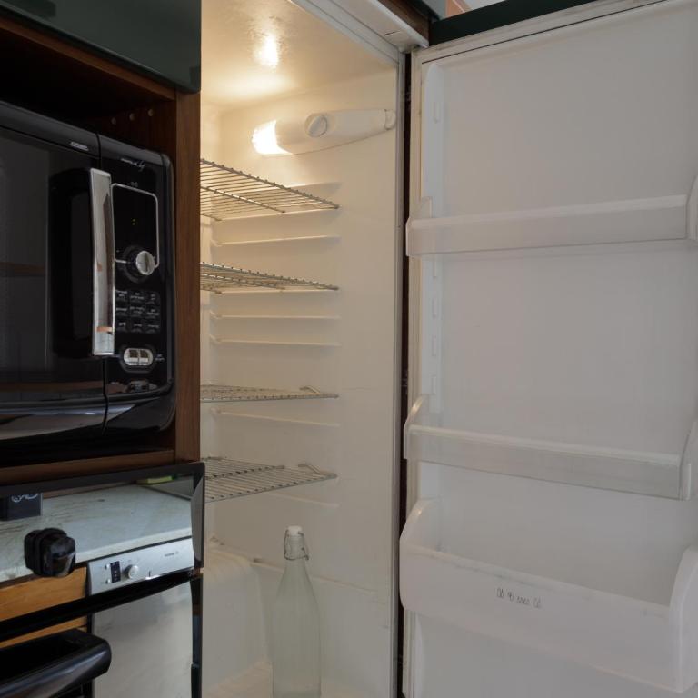 Tra i mari di Salgari in centro a Trieste - Appartamento con 1 Camera da Letto - 6