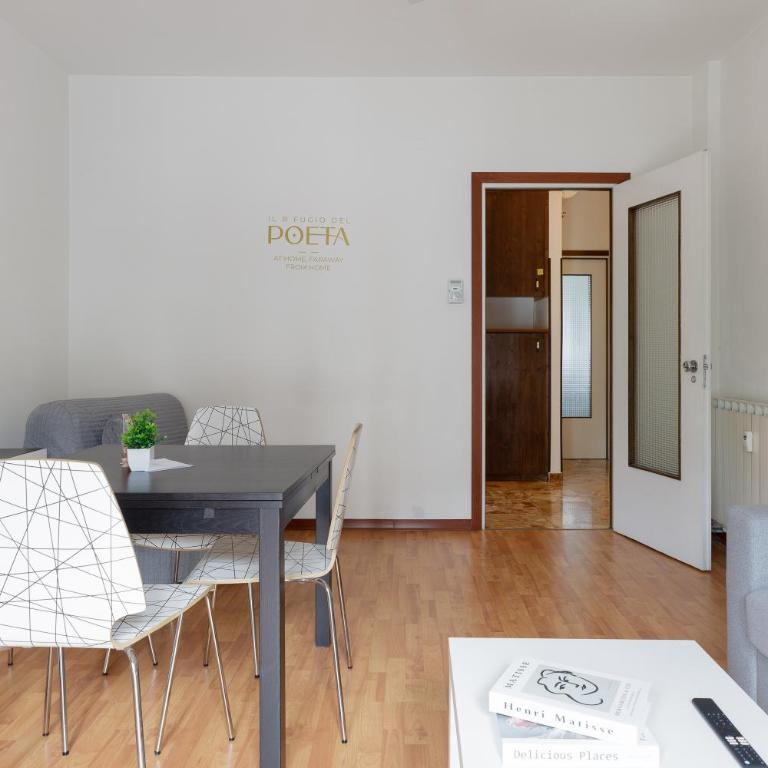 Tra i mari di Salgari in centro a Trieste - Appartamento con 1 Camera da Letto - 17