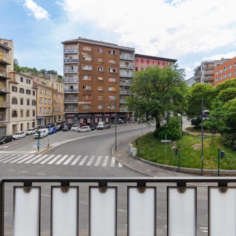 Tra i mari di Salgari in centro a Trieste - Appartamento con 1 Camera da Letto - 18