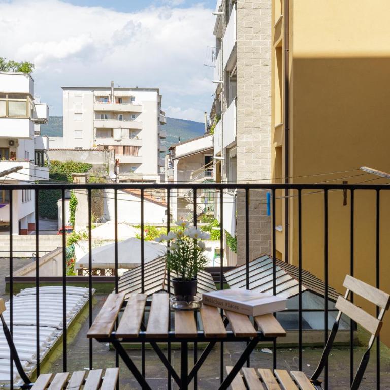 Tra i mari di Salgari in centro a Trieste - Appartamento con 1 Camera da Letto - 21