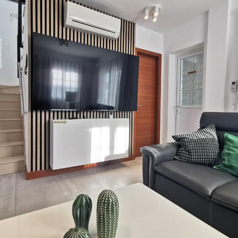 Villa Cactus - Two-Bedroom House - 15