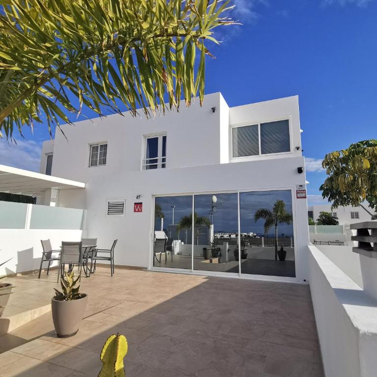 Villa Cactus - Two-Bedroom House - 23