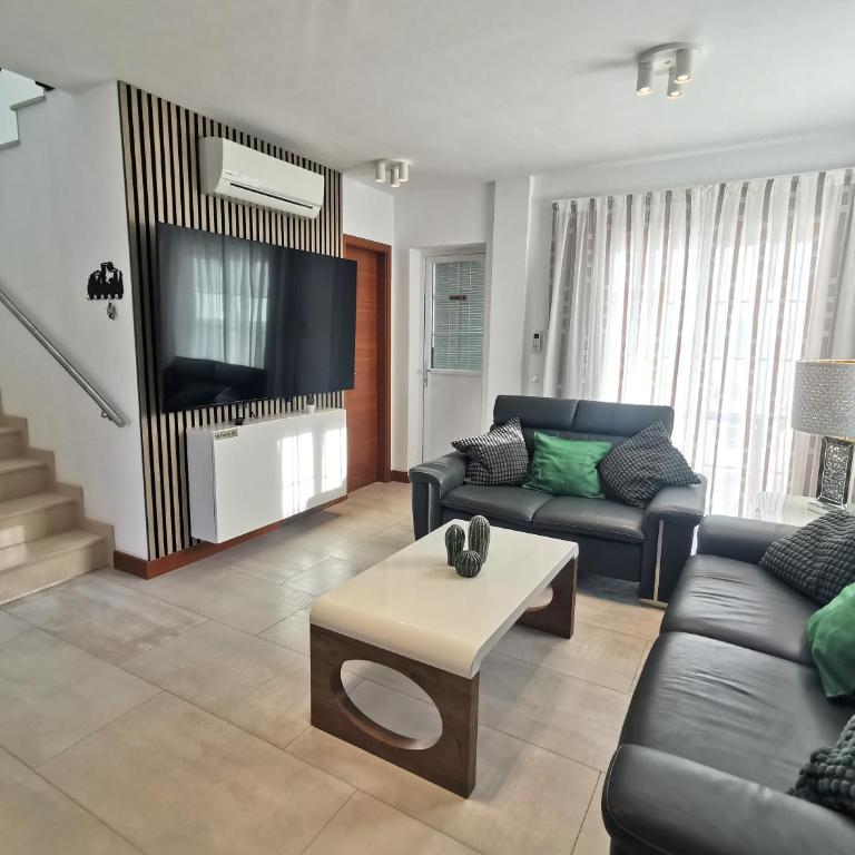 Villa Cactus - Two-Bedroom House - 39