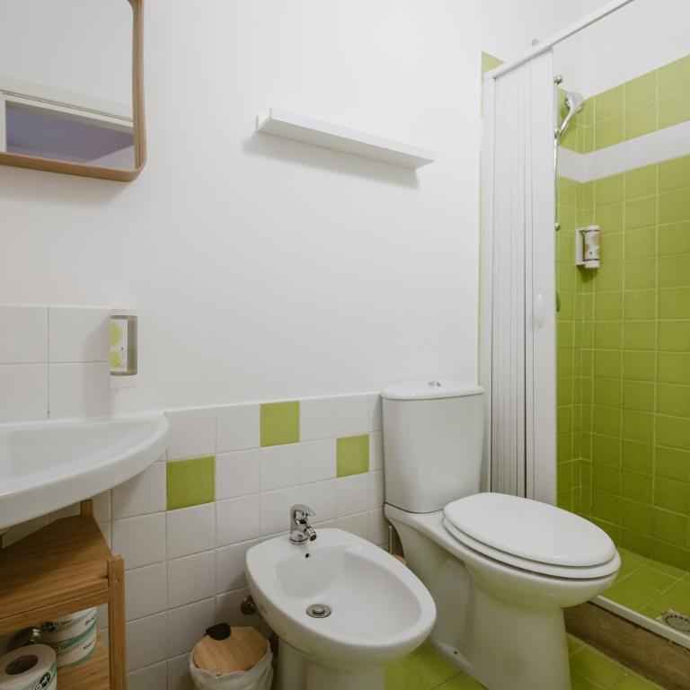 Nido Colorato B&B - Camera Matrimoniale con Bagno Privato - 6