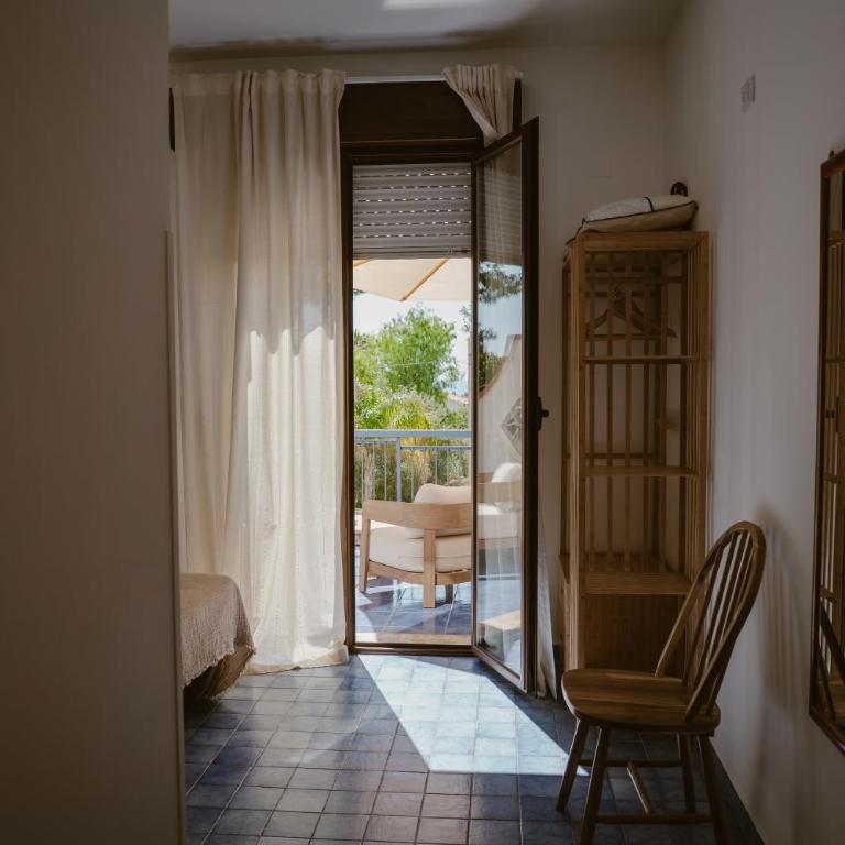 Nido Colorato B&B - Camera Deluxe Matrimoniale con Vista Mare - 7