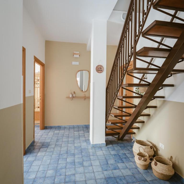 Nido Colorato B&B - Camera Familiare con Bagno Privato - 6