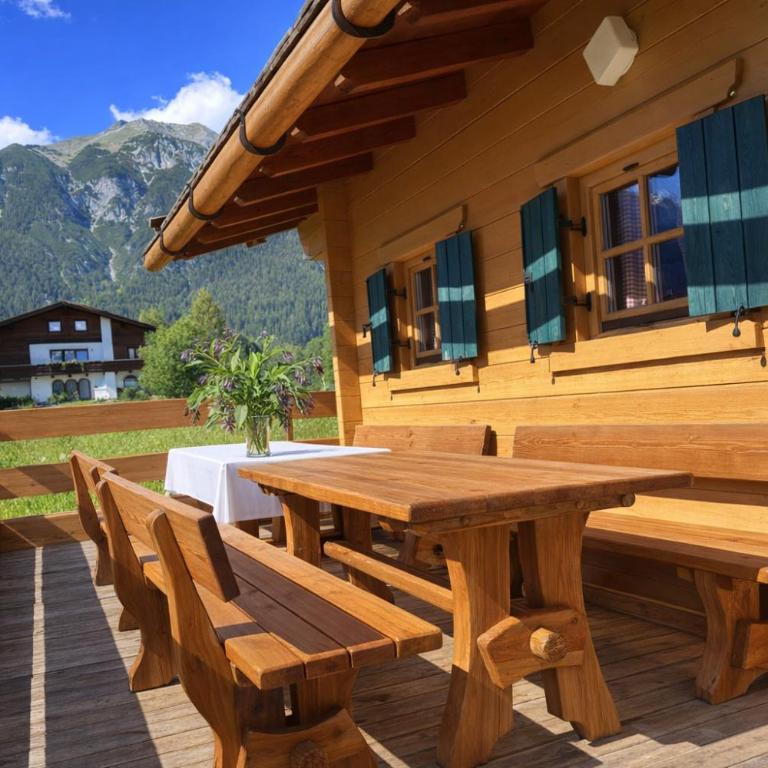 Chalet Cristall - Apartment mit 3 Schlafzimmern und Bergblick - 13