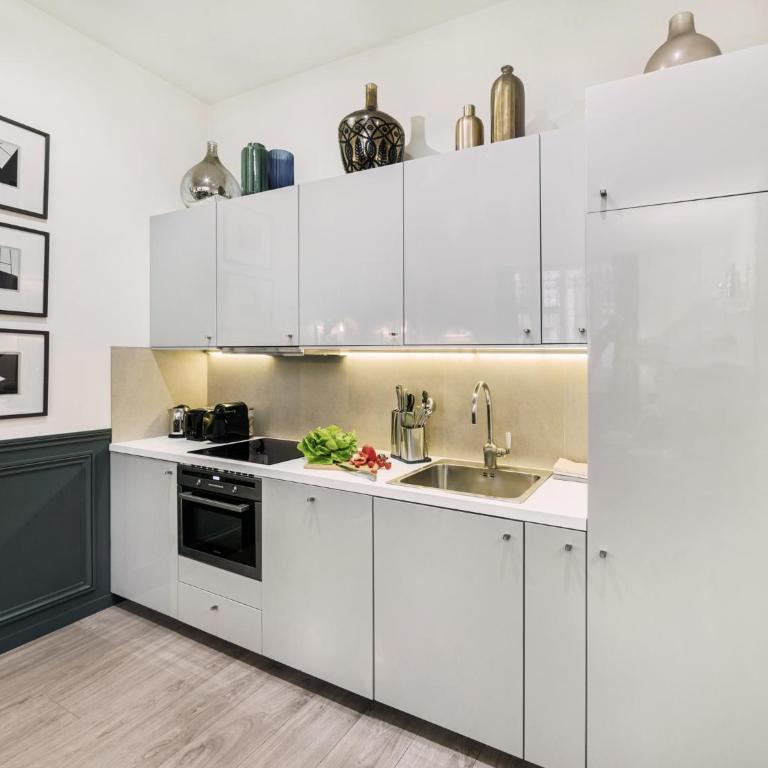 LivinParis - Luxury AC 3 Bedrooms République I - Appartement 3 Chambres - 12