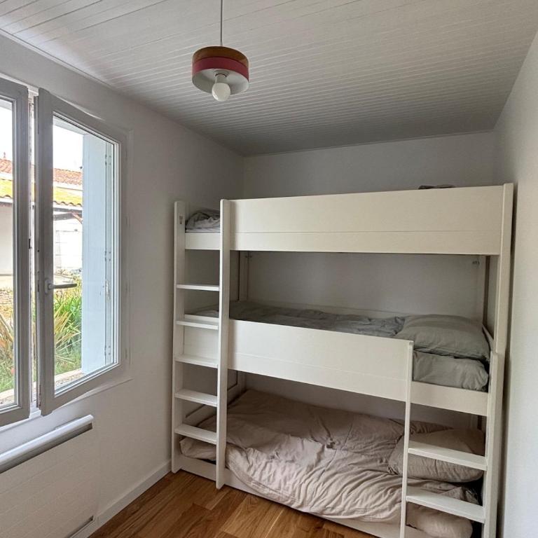 Renovated house 150m from beach 400m city centre - Villa - 29