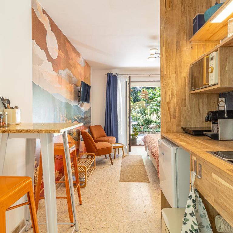Studio La Provençale - Double Room with Terrace - 6