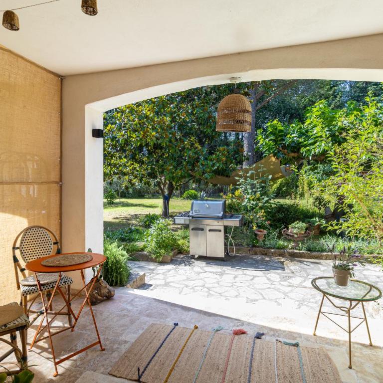 Studio La Provençale - Double Room with Terrace - 15