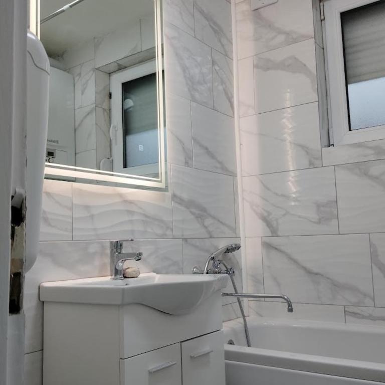 Near Heaven - Apartman sa 2 Spavaće Sobe - 9