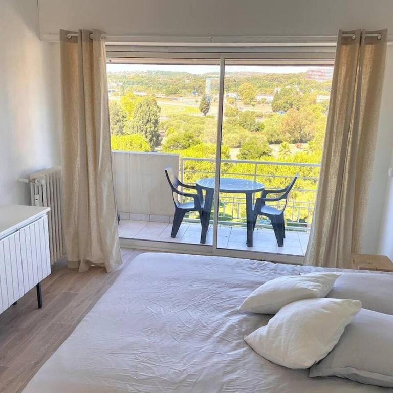 Furnished studio with sea and racecourse view - Apartment mit 1 Schlafzimmer - 11