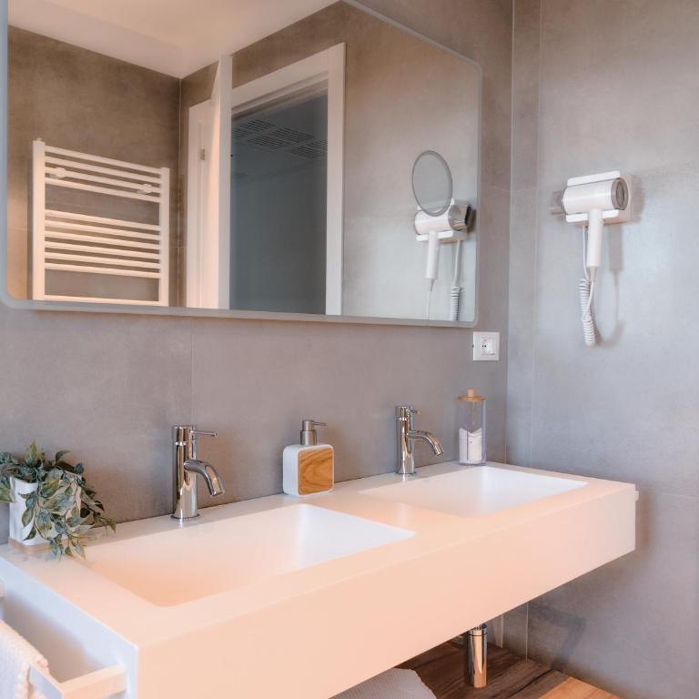 Dimora Due Venti - Appartamento con 1 Camera da Letto e Vista Giardino - 11