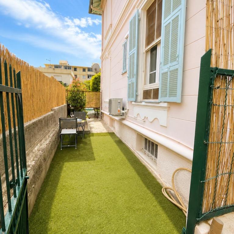 Studio with private garden in St Laurent du Var - Appartamento con 1 Camera da Letto - 2
