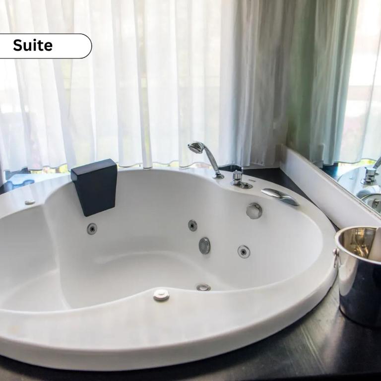 Hotel Acacias Suites & Spa - Suite Premium - 23