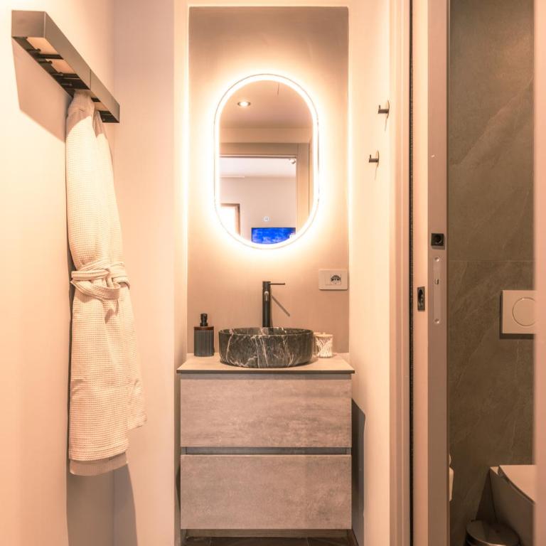 Boutique Casa Giulietta Sirmione - Suite Deluxe con Vasca Idromassaggio - 6