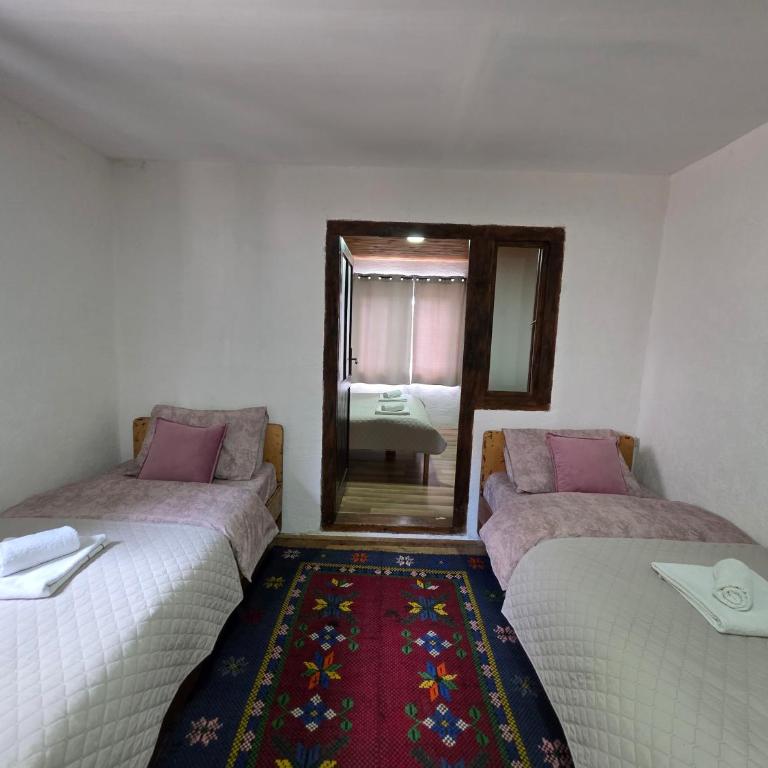 Apartments Javorje Žabljak - Two-Bedroom Apartment - 7